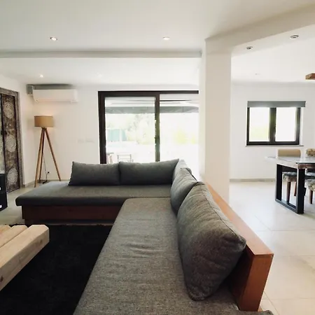 Beautiful Algarve Pool Bali 15min To Villa