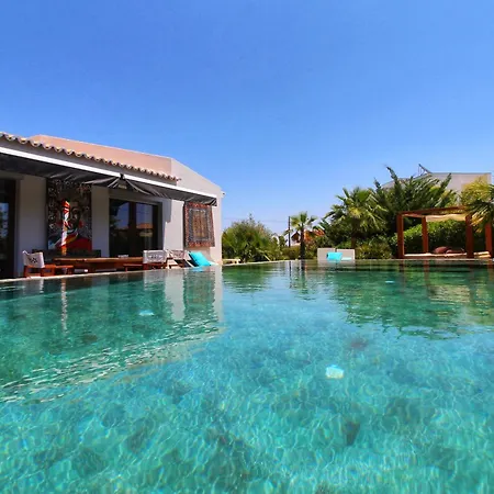 Villa Beautiful Algarve Pool Bali 15min To *
