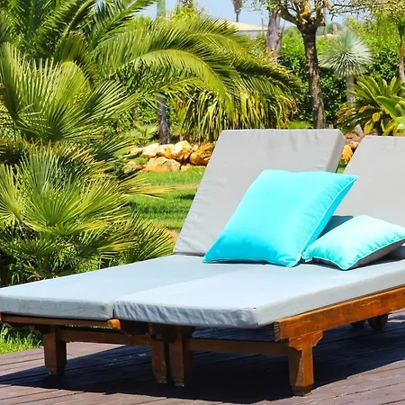 Cozy Luxury Pool Bali With A Big Privat Garden Mexilhoeira Grande