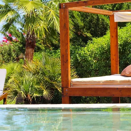 Beautiful Algarve Pool Bali 15min To * Mexilhoeira Grande
