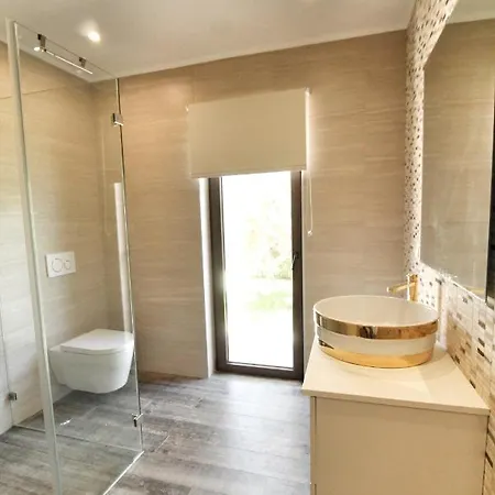 Cozy Luxury Pool Bali With A Big Privat Garden