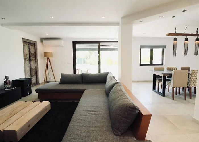 Beautiful Algarve Pool Bali 15min To Villa