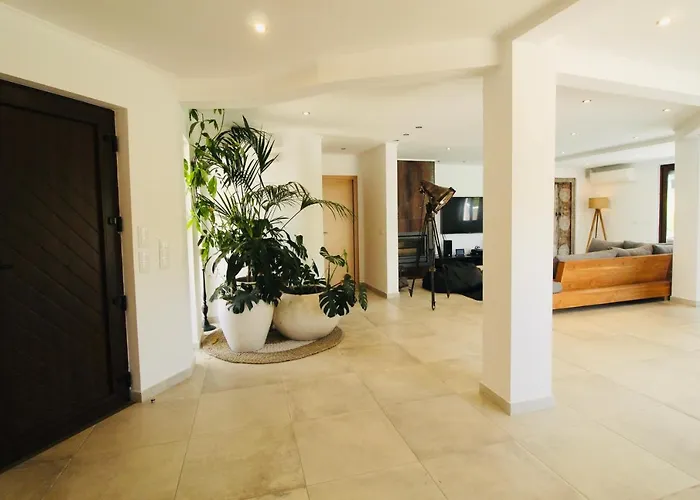 Beautiful Algarve Pool Bali 15min To Villa Mexilhoeira Grande