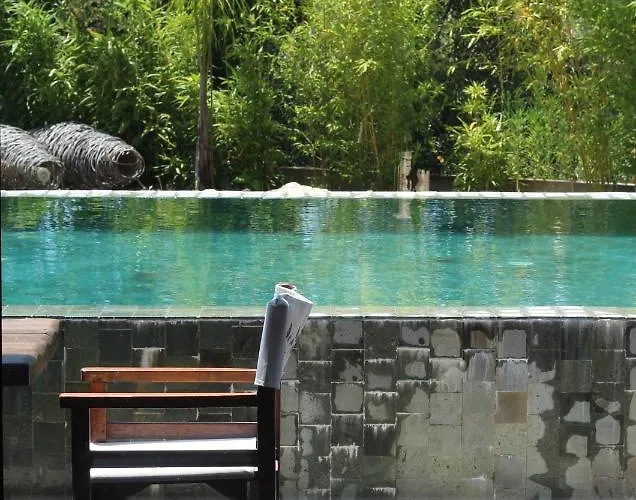 Beautiful Algarve Pool Bali 15min To